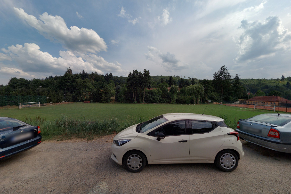 Fotbalové hřiště Řícmanice foto 2