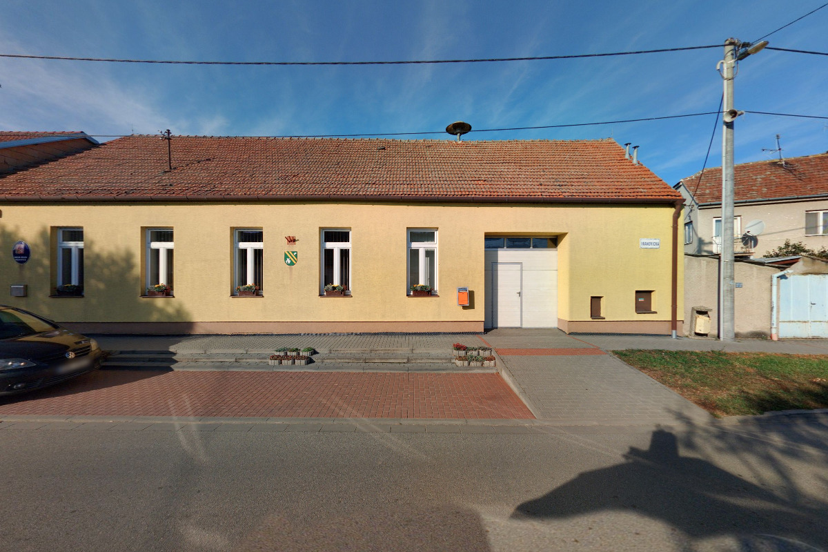 Přísnotice - obecní úřad