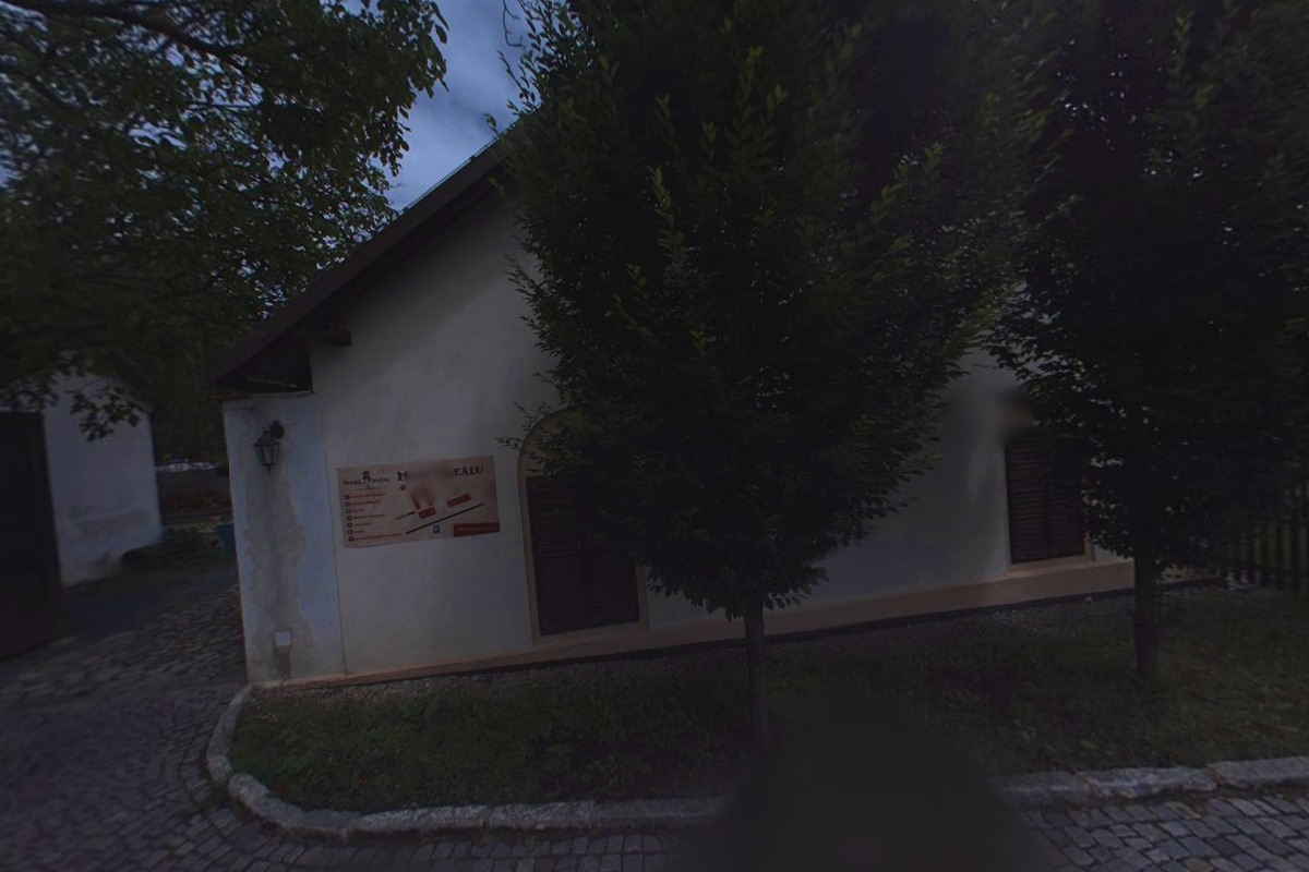 Jezdecký areál Stará Pošta