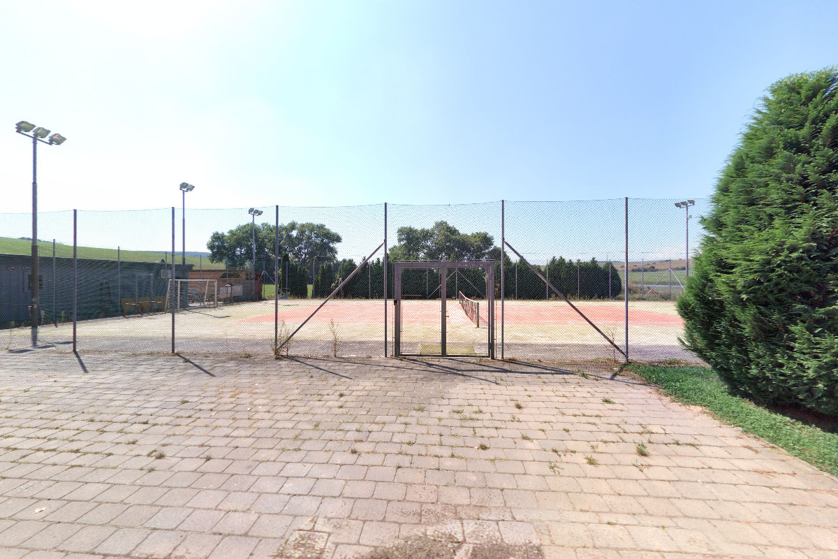 Obec Morkůvky - Víceúčelové hřiště