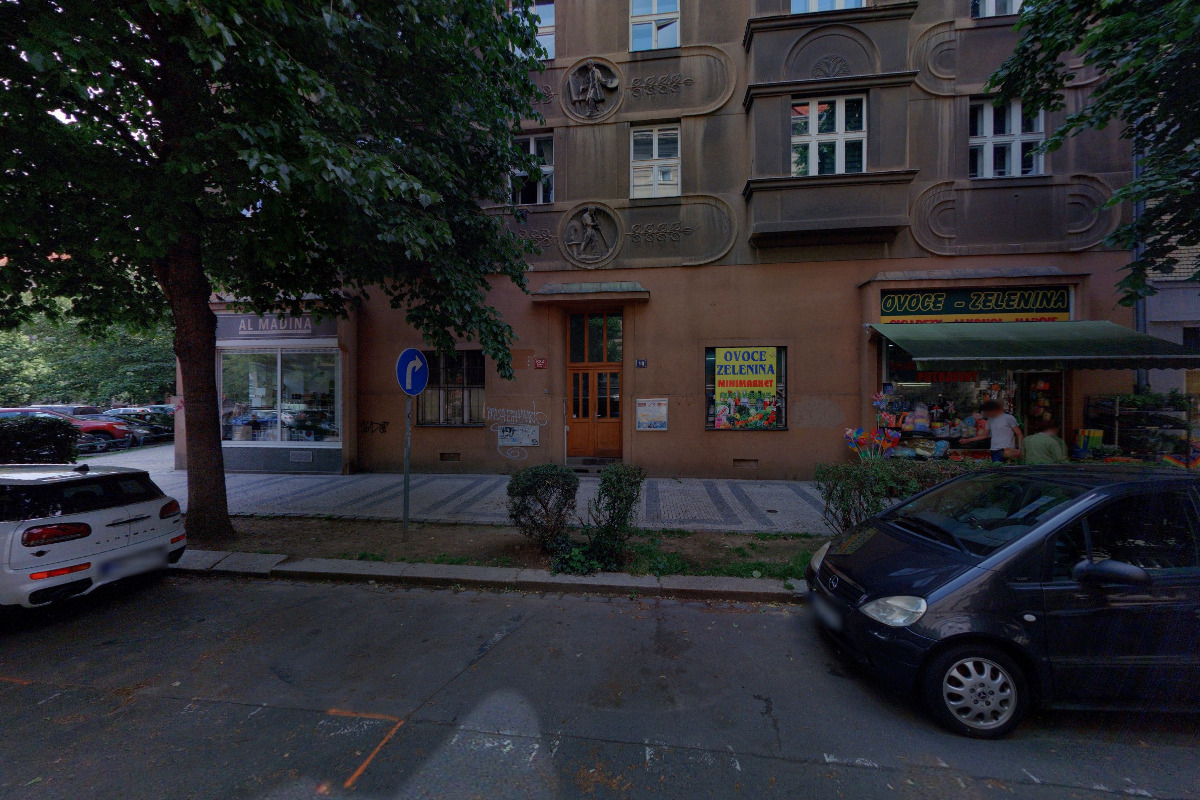 Potraviny Uralská 634/10