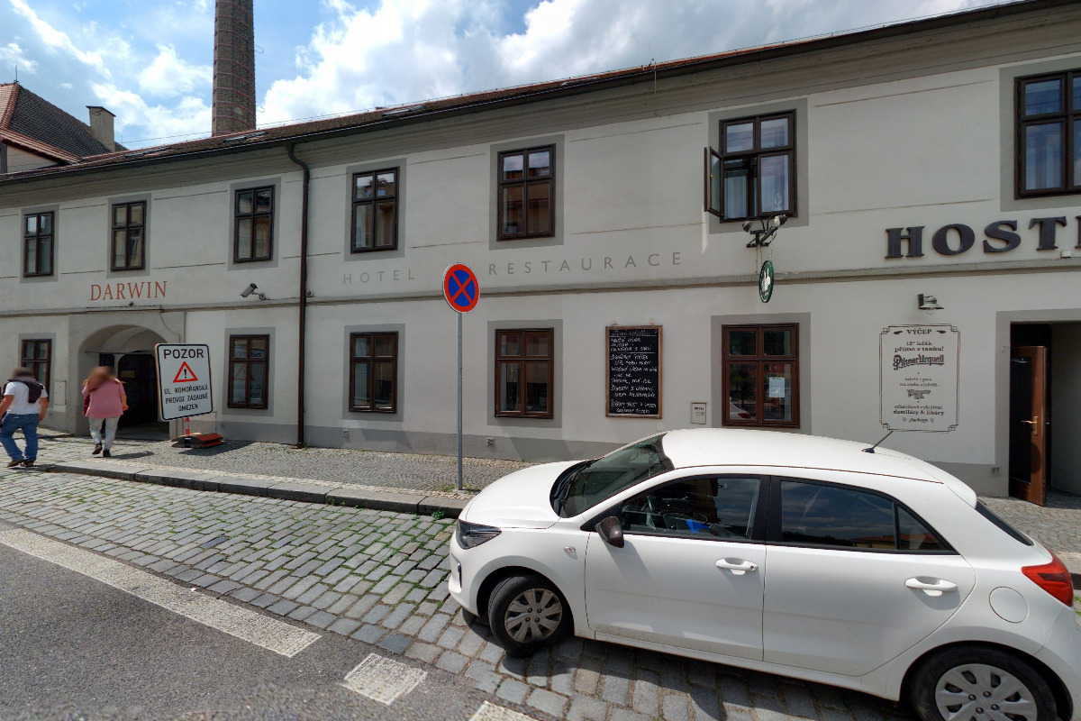 Darwin Hotel Restaurant