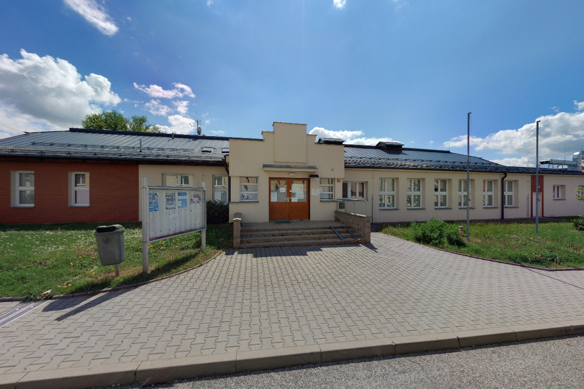 Zdravotnická záchranná služba Hostivice foto 2