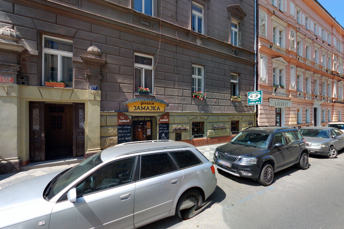 Monika Kolaříková - Savanasun