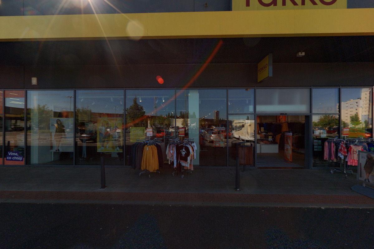 TAKKO FASHION foto 2