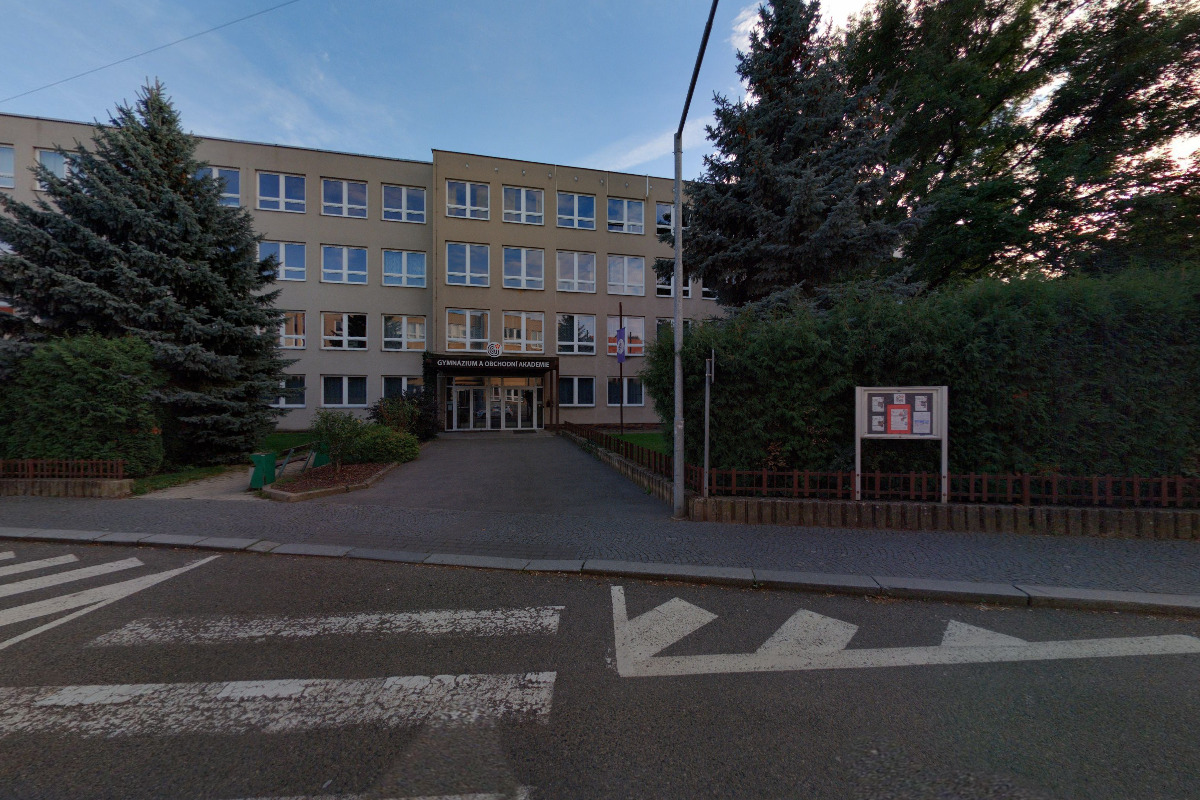 Gymnázium a Střední odborná škola ekonomická, Sedlčany, Nádražní 90 foto 2