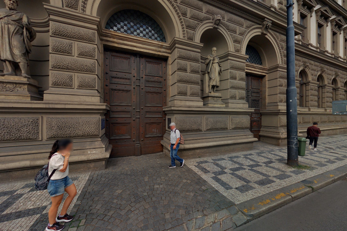 České vysoké učení technické v Praze - Výdejna Karlovo náměstí