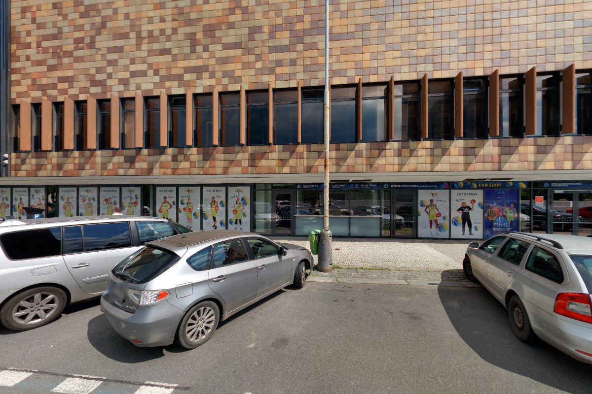 Sportovní hala Královka foto 3