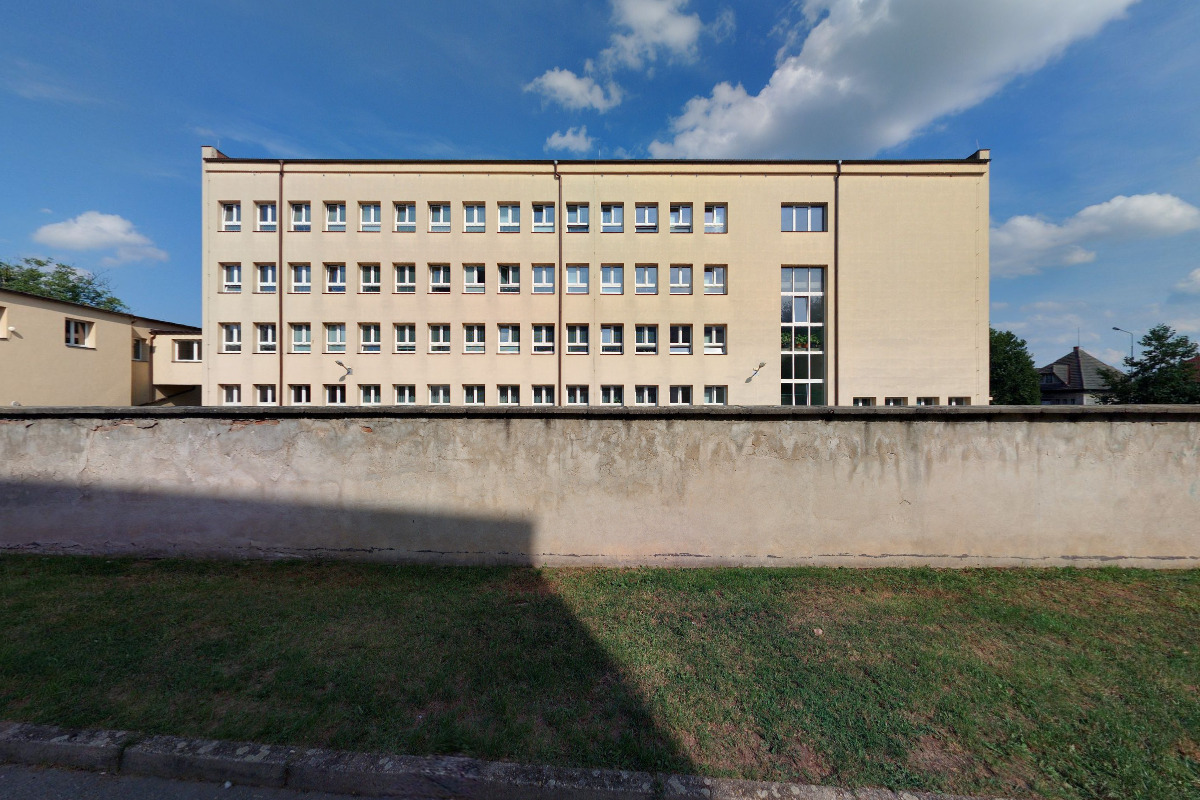 MUDr. Adéla Pulkertová, MediClinic a.s.