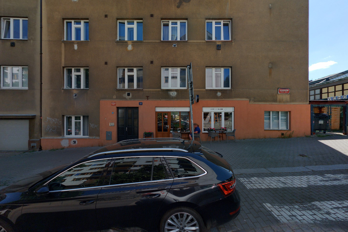 Mgr. Štěpánka Hůlová