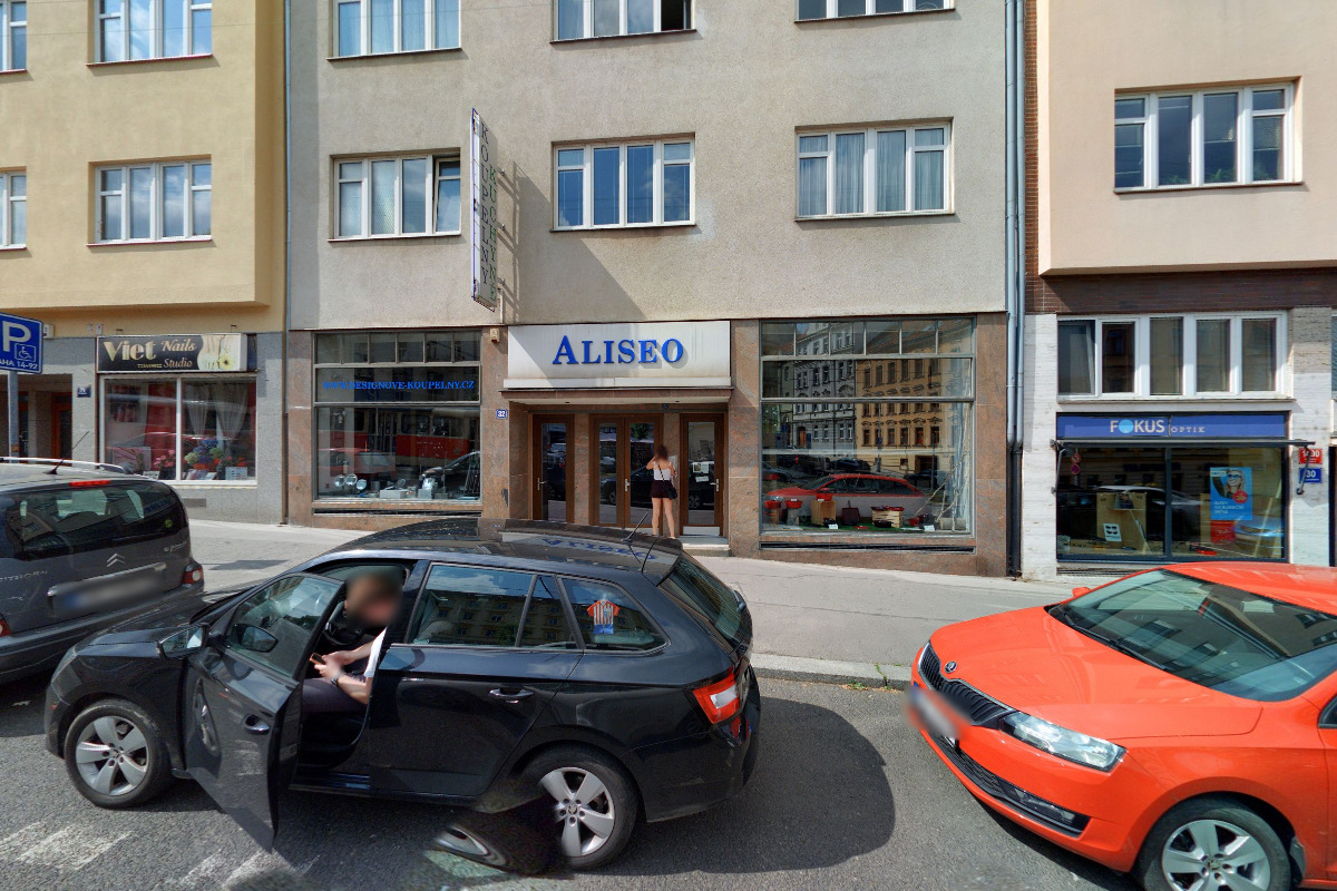 GLOBAL LIGHTING s.r.o.