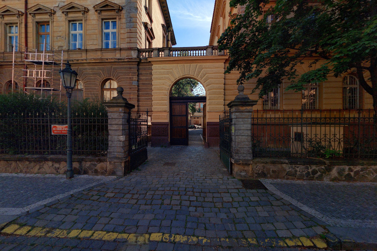 Centrum dětské revmatologie VFN a 1. LF UK