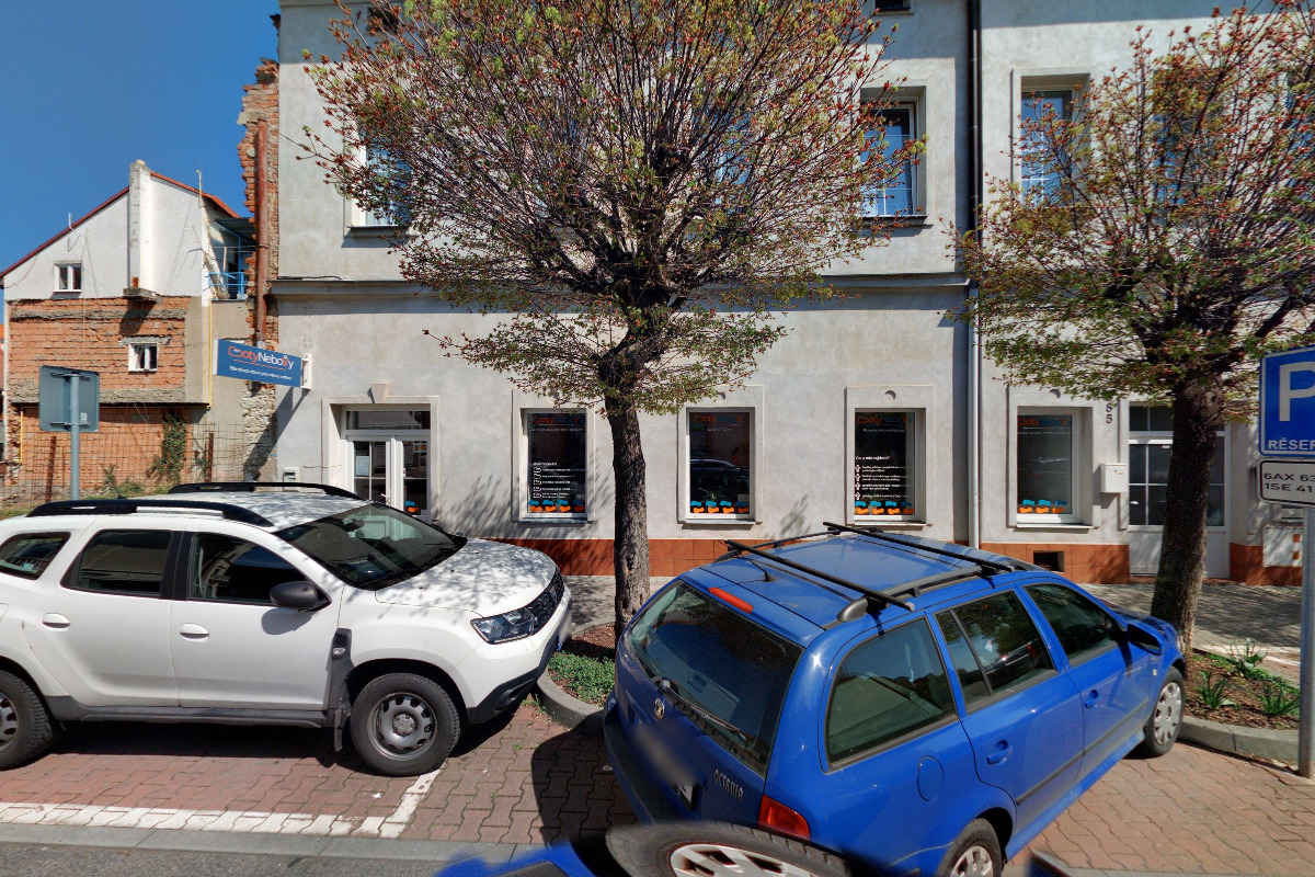 Salon Notre est.2024