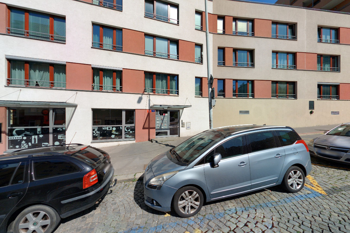 Internet - L E O N A R D spol. s.r.o.