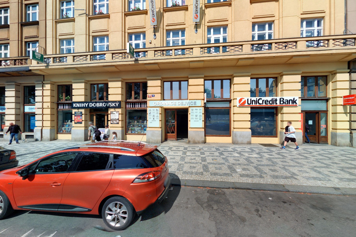 UniCredit Bank Czech Republic and Slovakia, a.s. foto 3