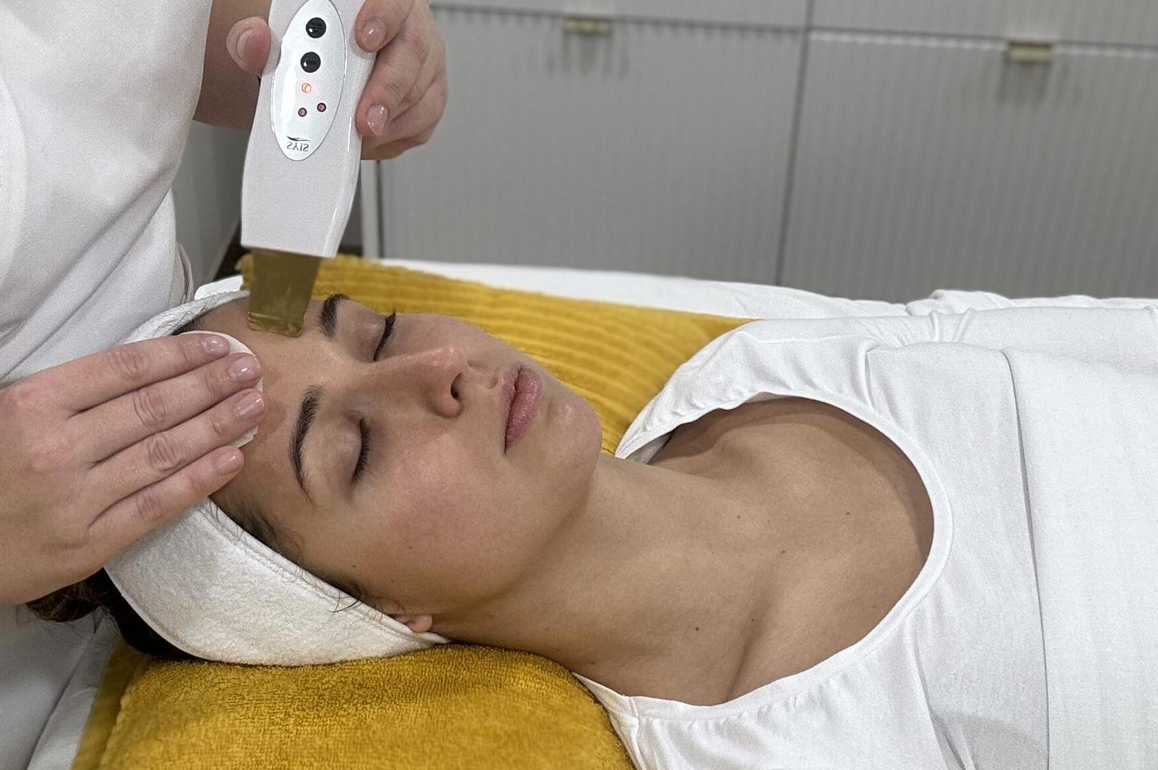 JANESKIN- SALON JANA SZYMIKOVÁ