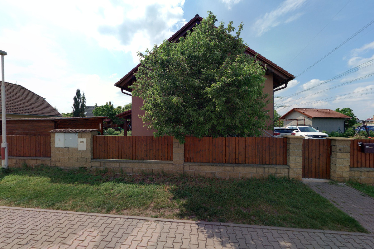 Společnost finančních poradců, a.s.