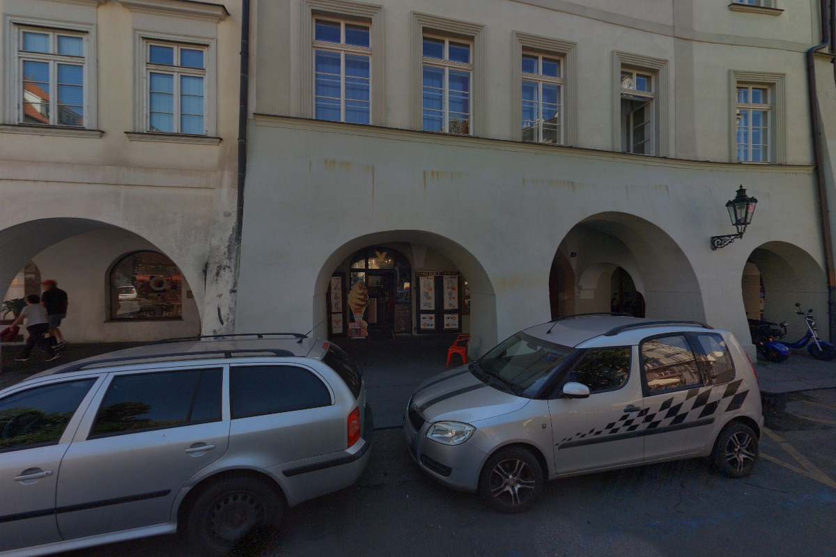 JUDr. Evelyna Lojdová, advokát foto 2