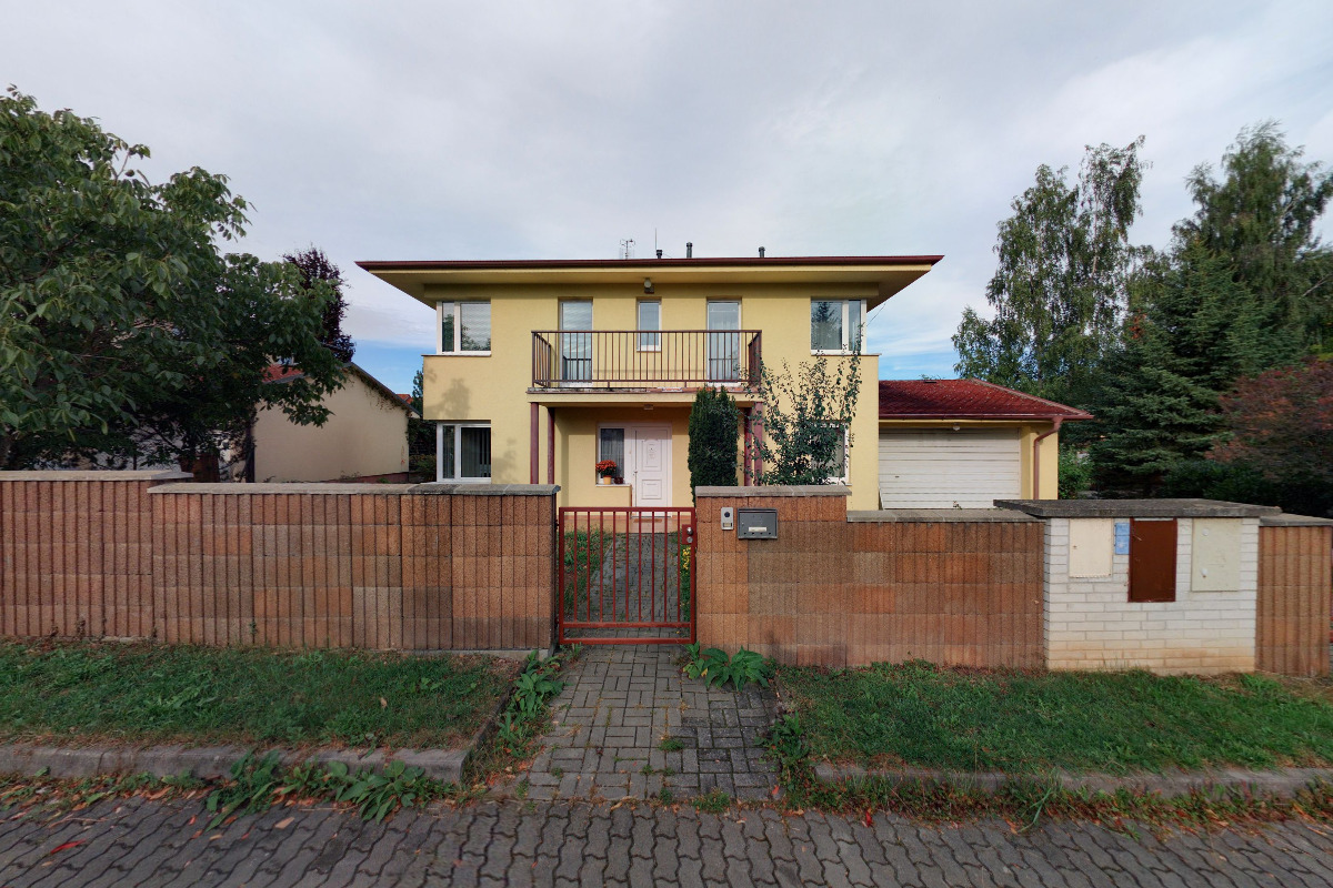 JUDr. Petr Haluza, advokát