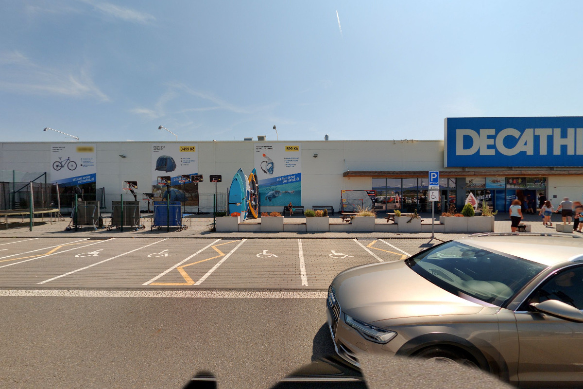 Fresh Fanatic Decathlon