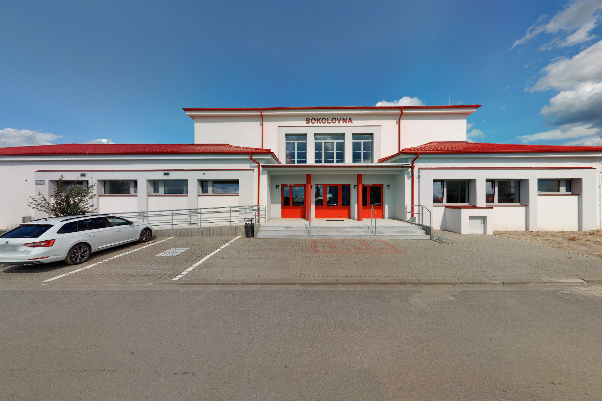 Sokolovna Moravská Nová Ves foto 2