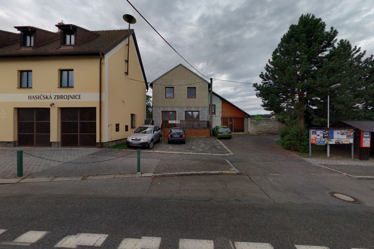 Autoservis Velechovský foto 2