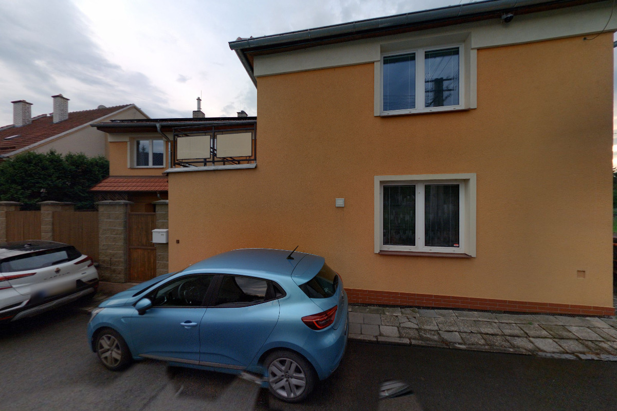 Lucie Burianová - realitní makléř foto 5