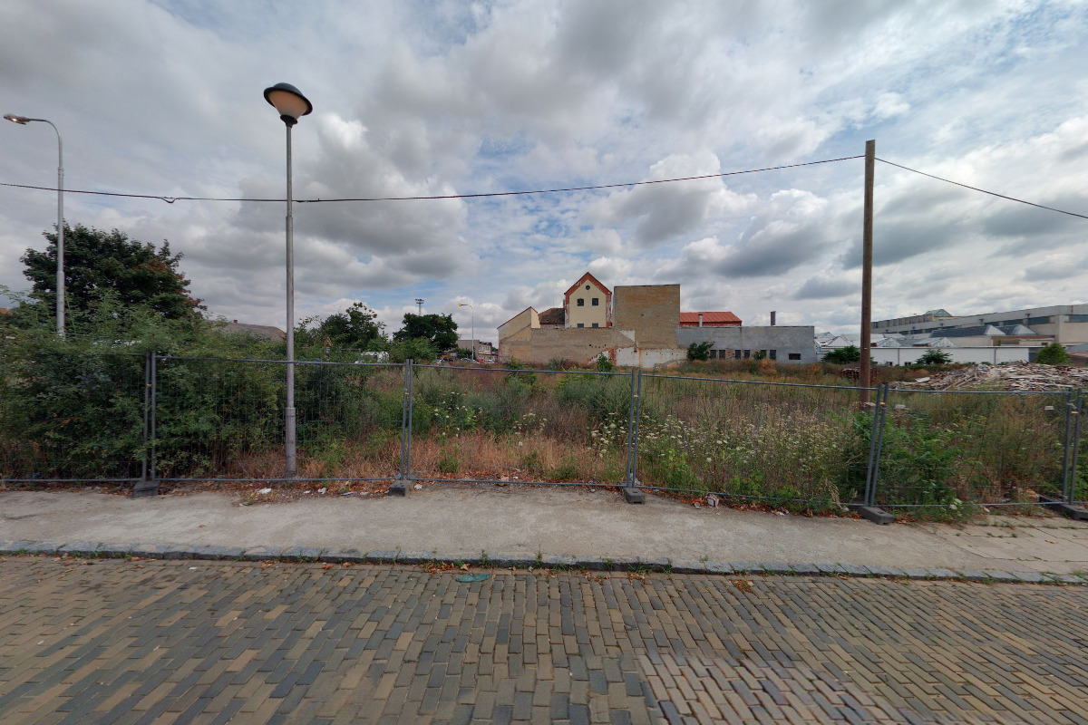 AUTOVRAKOVIŠTĚ Znojmo, s.r.o. foto 1