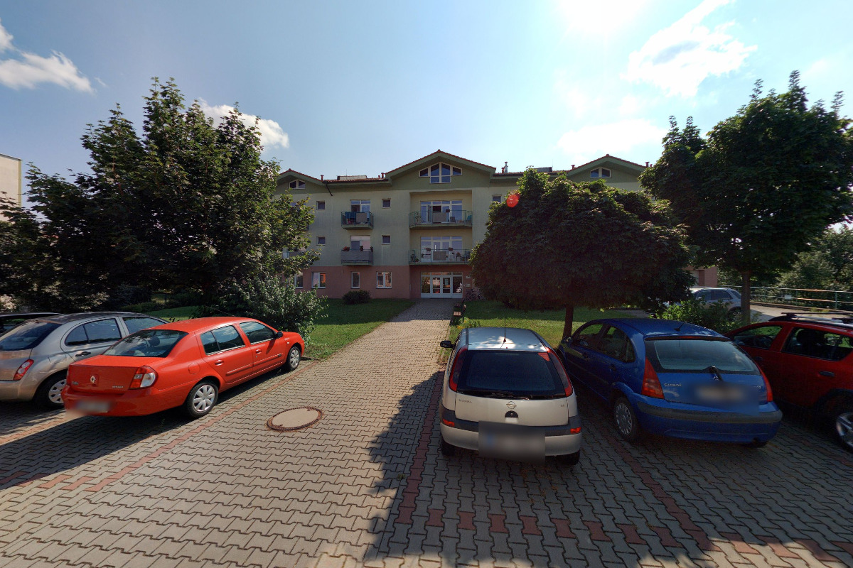 Oblastní charita Uherské Hradiště - Dům s chráněnými byty foto 2