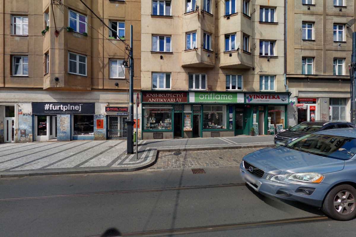 Antikvariát u Léona Cliftona foto 2