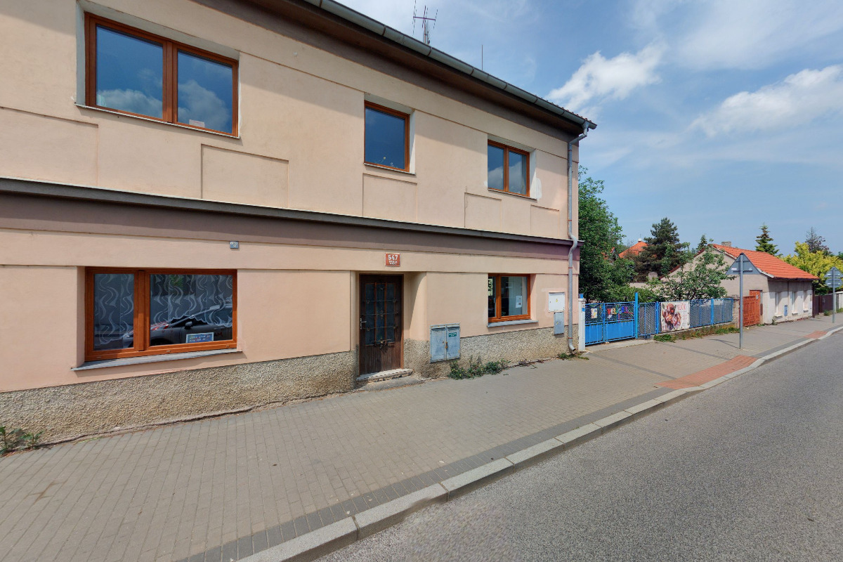 Lesní a mateřská škola Velíček