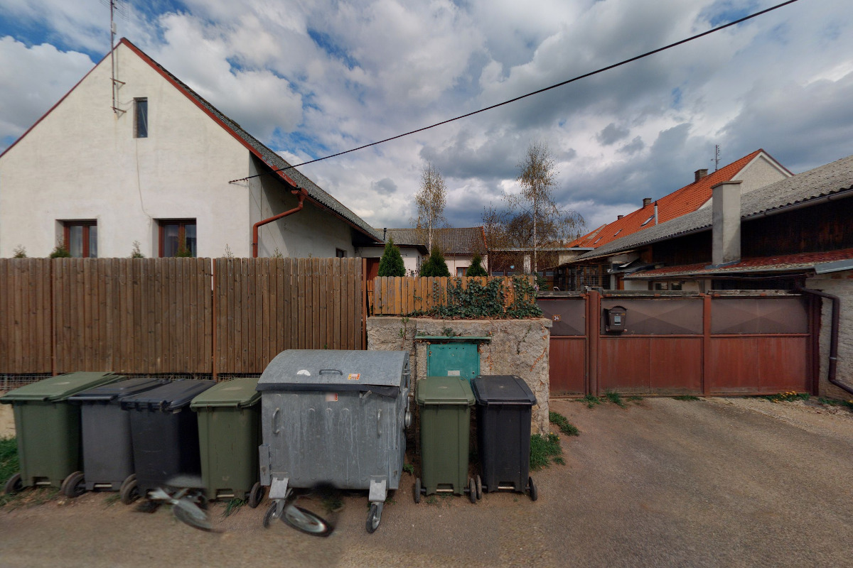 Chlupáči v nouzi, z.s.