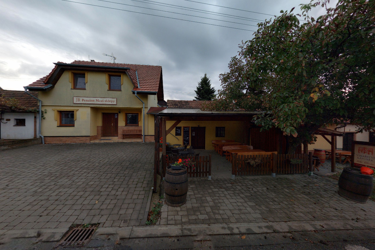 Rodinné vinařství Jiří Rusnok foto 4