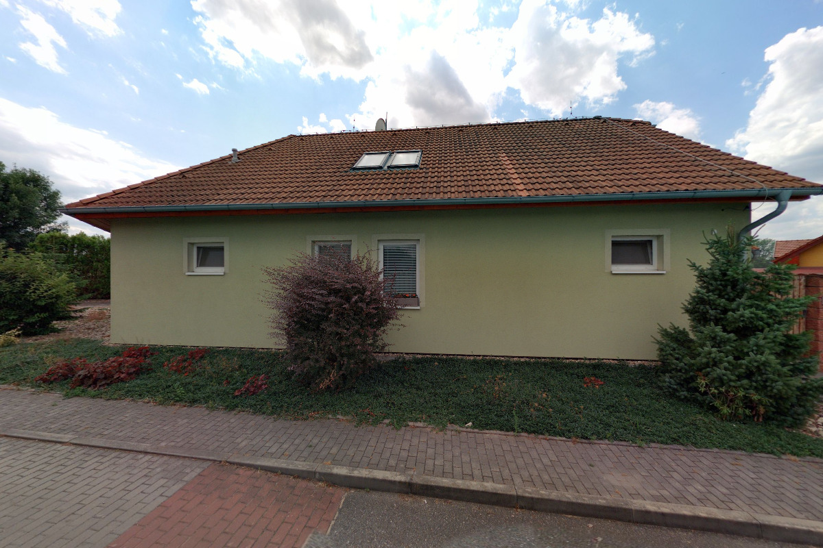 Algebra fashion s.r.o.