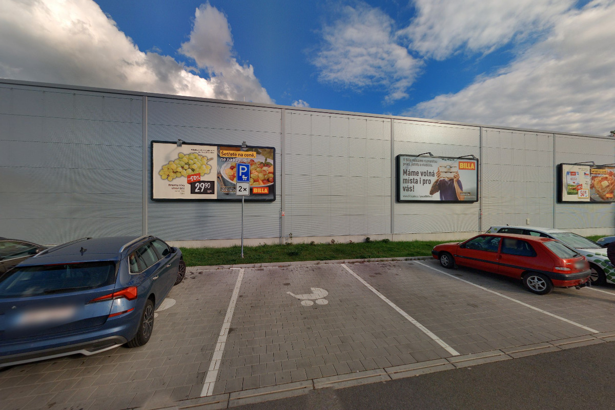 Tabák Valmont foto 2