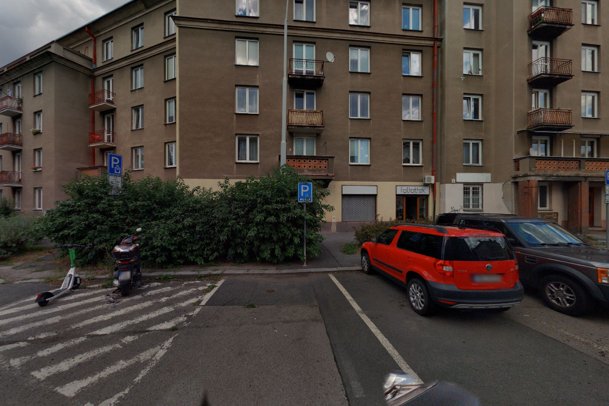 B & M ELECTRIC, s.r.o.