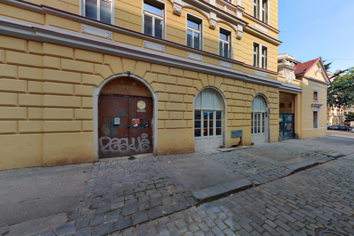 Apartmán Varšavská 12 XIX