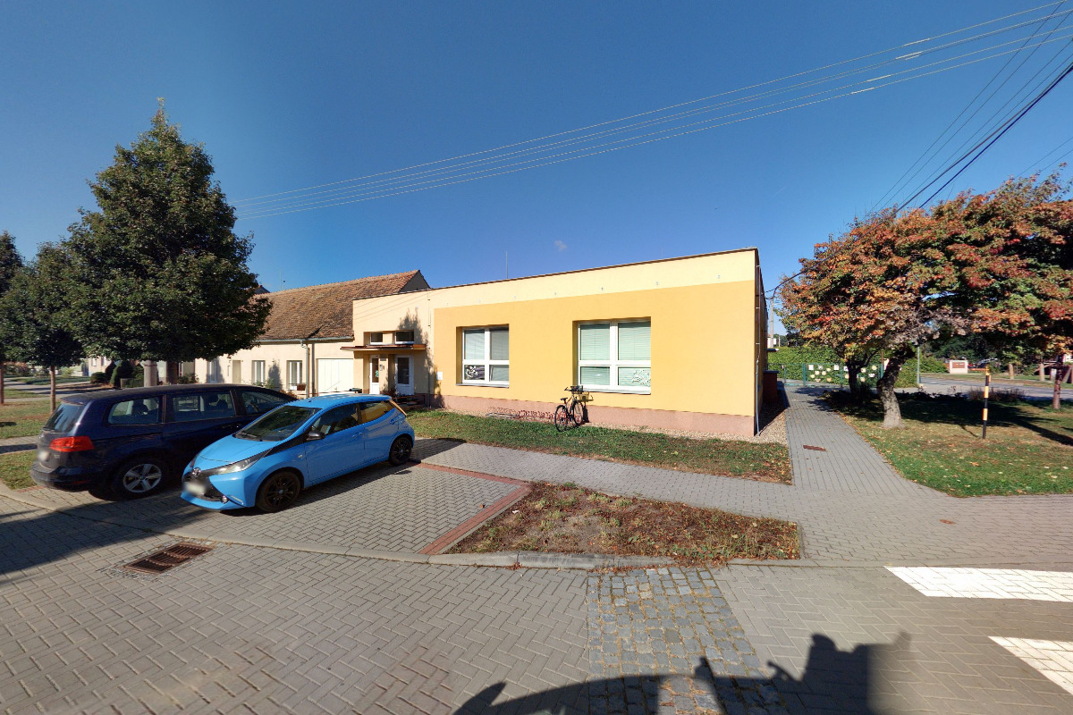 Základní škola a Mateřská škola Uherčice, okres Břeclav