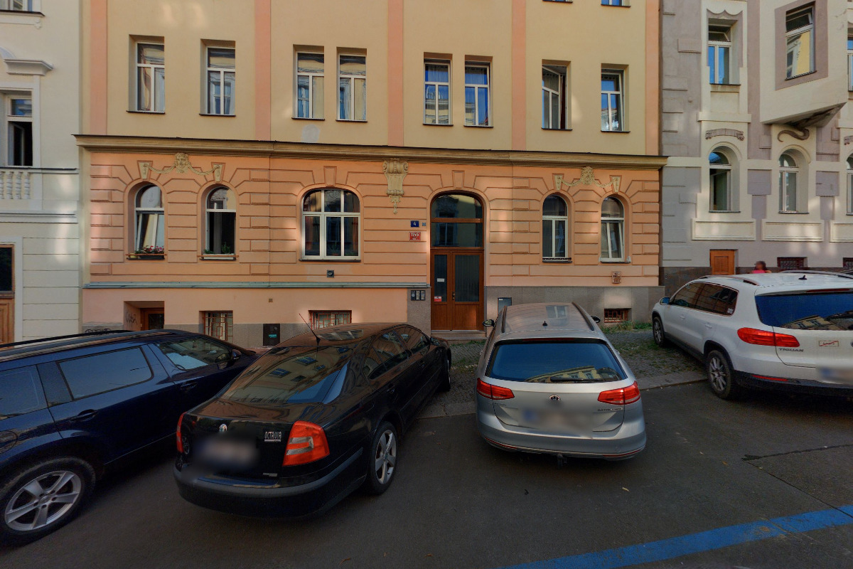 LALANDES OVERSEAS, s.r.o.