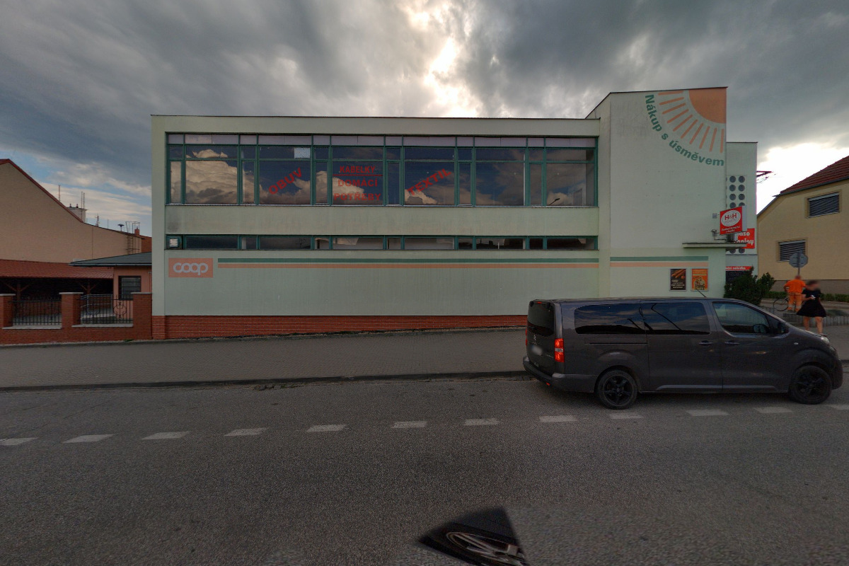 Jednota, spotřební družstvo v Hodoníně - COOP foto 3