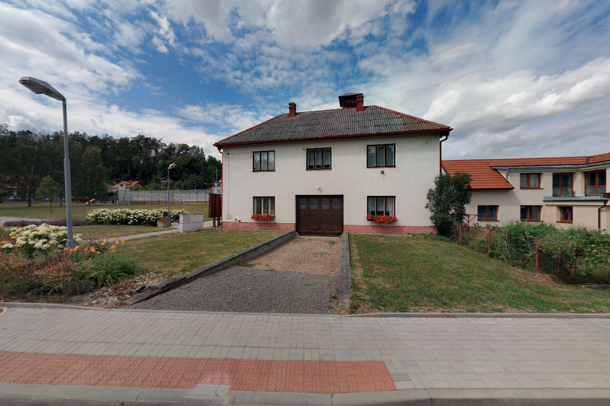 Obecní knihovna Poříčí u Litomyšle