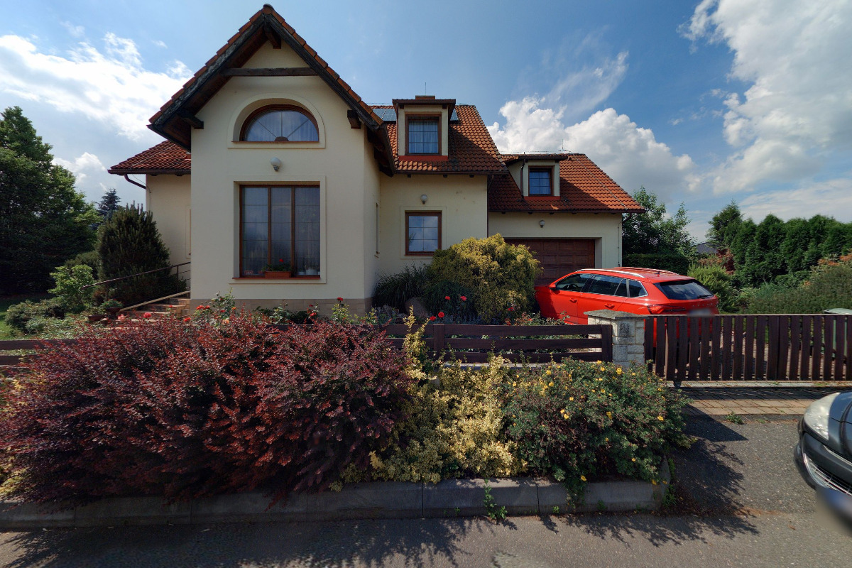 falcon services, s.r.o.