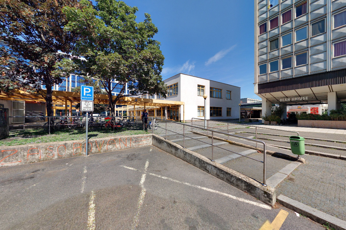 Bankomat České spořitelny foto 3