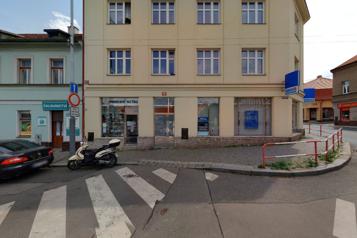 Jitka Benešová - smuteční vazba květin