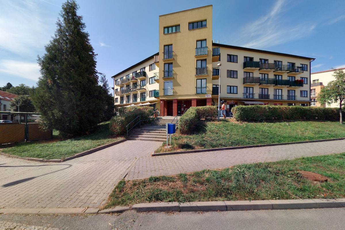 Potraviny - Večerka V Újezdech foto 3