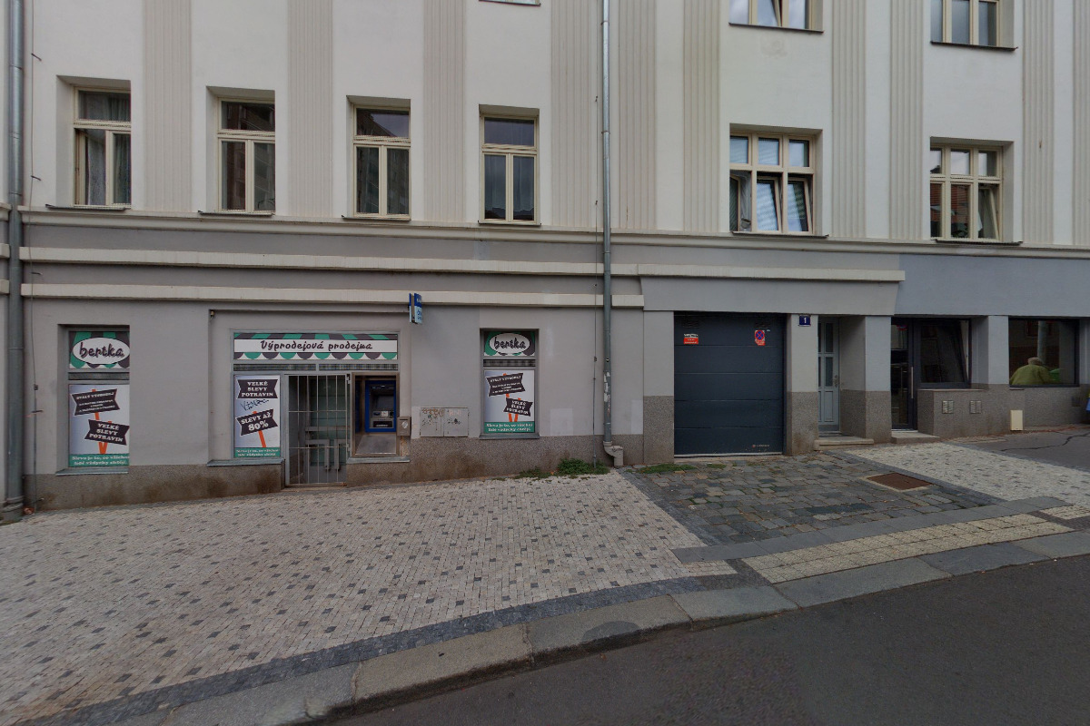 Bankomat České spořitelny foto 4