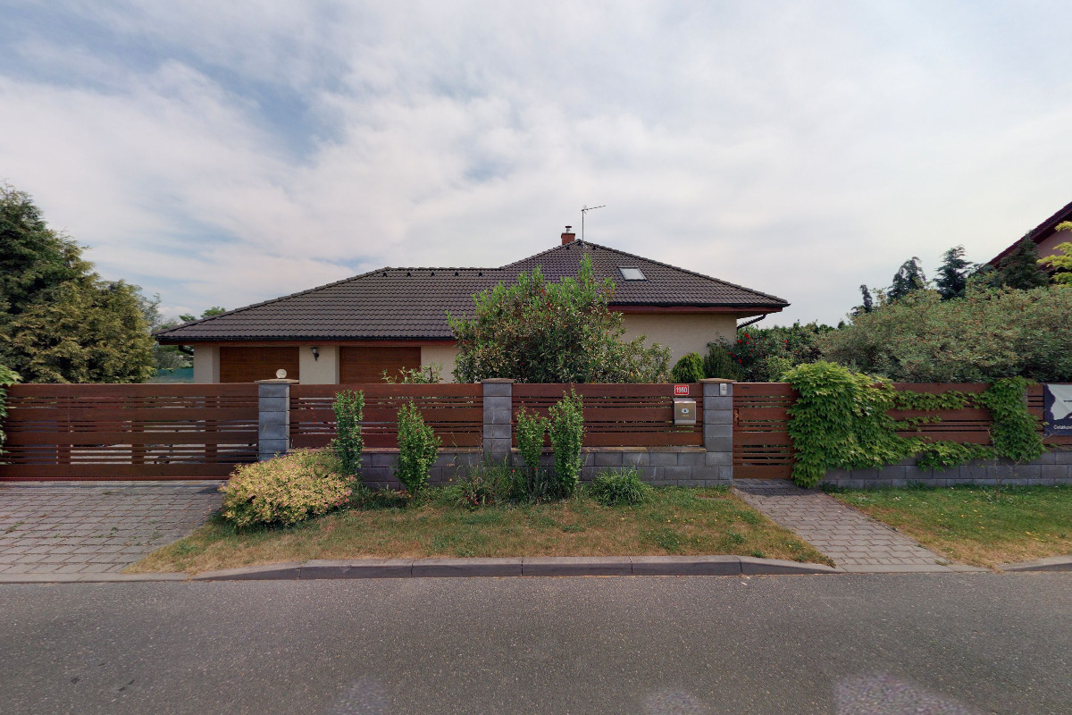 Cvičení a masáže Čelákovice