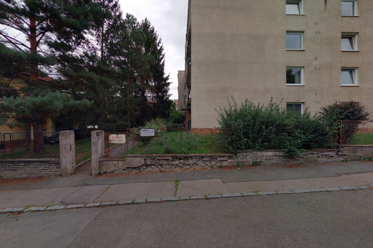 AUGUST HOOP, spol. s r.o.