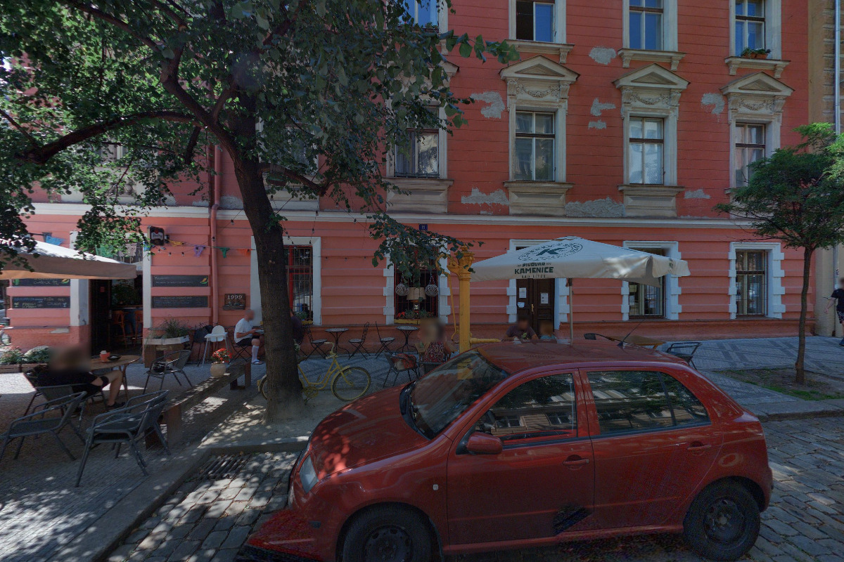 Kafé-Bar Žlutá pumpa foto 4