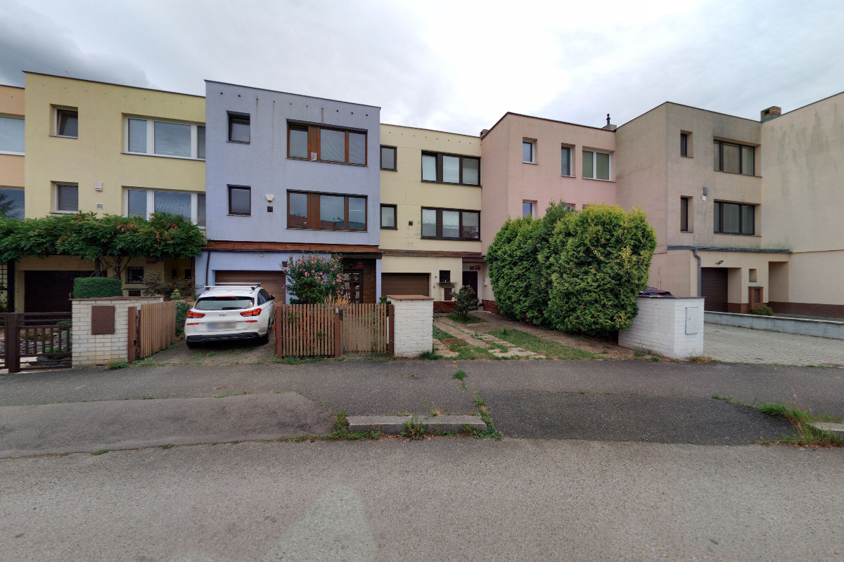 Finance Prague s.r.o. foto 1